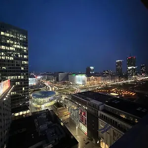 Apartament Blue Nest 2 Minuty Do Metro Centrum, Warszawa